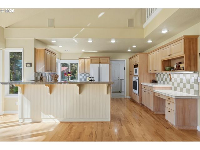 8022 PUDDING CREEK Dr Se, Salem, OR 97317