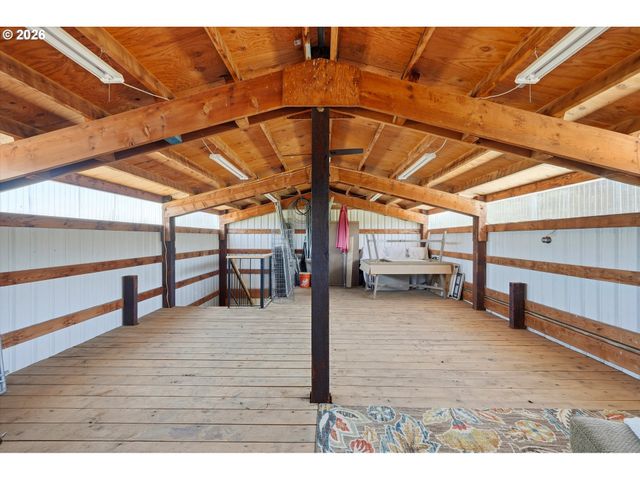 8022 PUDDING CREEK Dr Se, Salem, OR 97317