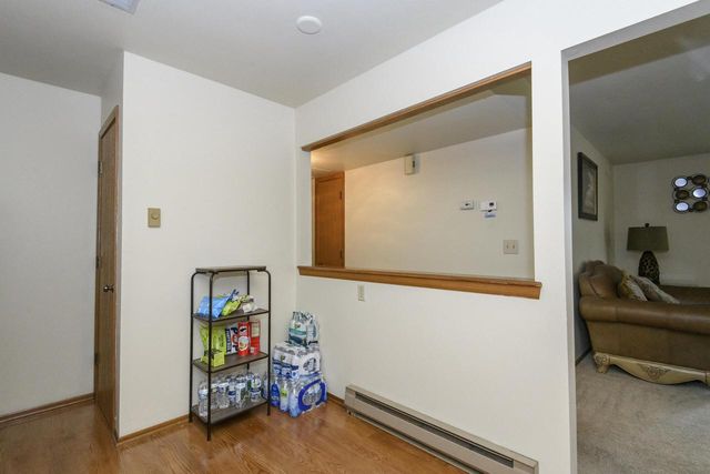 W177N9769 Riversbend CIRCLE E, Germantown, WI 53022