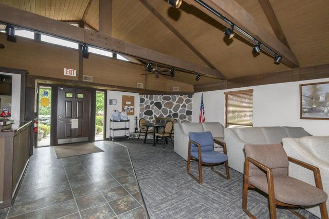 W177N9769 Riversbend CIRCLE E, Germantown, WI 53022