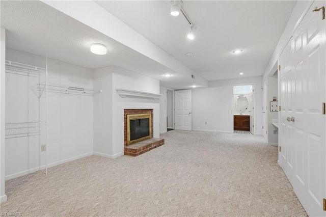 2025 Duckworth Court, Winston-salem, NC 27106