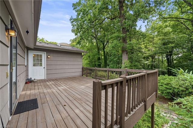 2025 Duckworth Court, Winston-salem, NC 27106