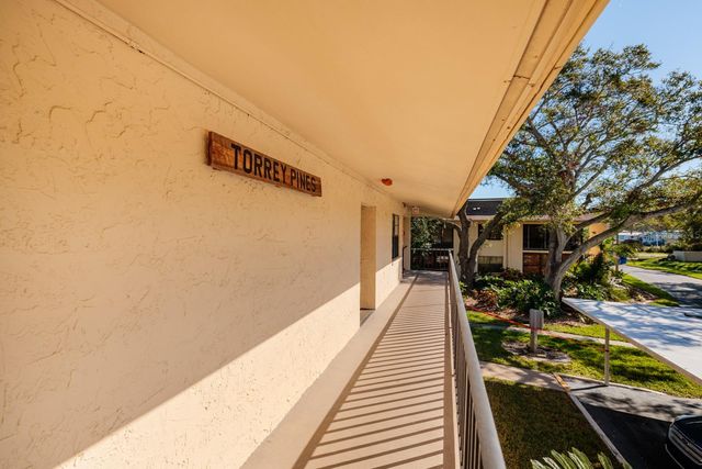 12300 VONN ROAD 9205, Largo, FL 33774