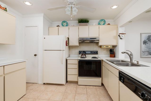 12300 VONN ROAD 9205, Largo, FL 33774