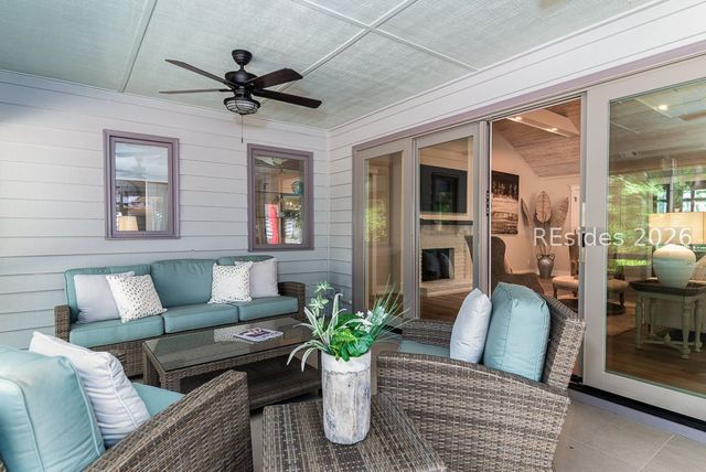 40 Field Sparrow Rd, Hilton Head Island, SC 29926