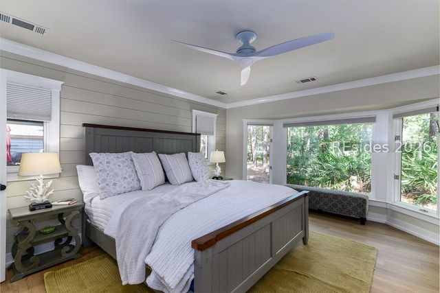 40 Field Sparrow Rd, Hilton Head Island, SC 29926