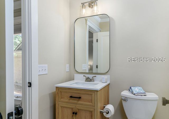 40 Field Sparrow Rd, Hilton Head Island, SC 29926