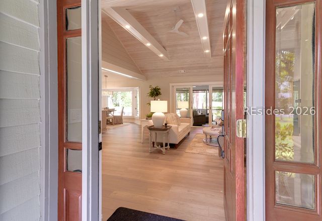 40 Field Sparrow Rd, Hilton Head Island, SC 29926
