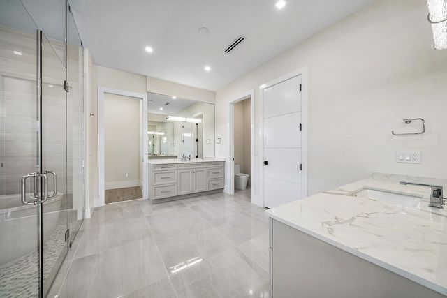 4915 King Palm Circle, Boynton Beach, FL 33436
