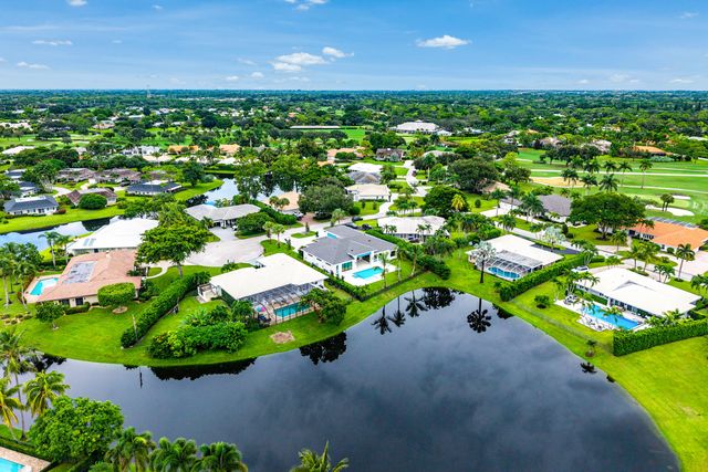 4915 King Palm Circle, Boynton Beach, FL 33436