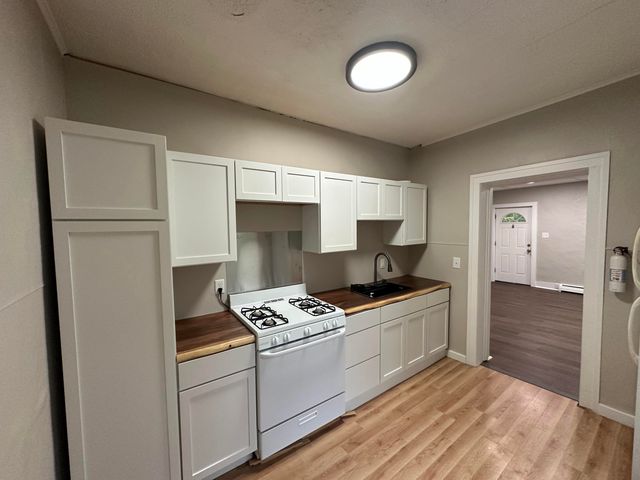 218 N Baldwin Street, Whitehall City, MI 49461