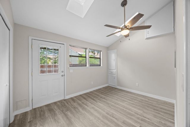 500 Hesters Crossing RD 411, Round Rock, TX 78681