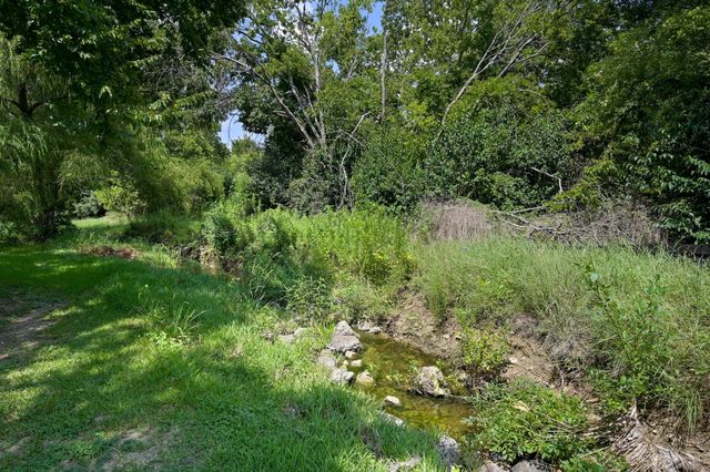 500 Hesters Crossing RD 411, Round Rock, TX 78681