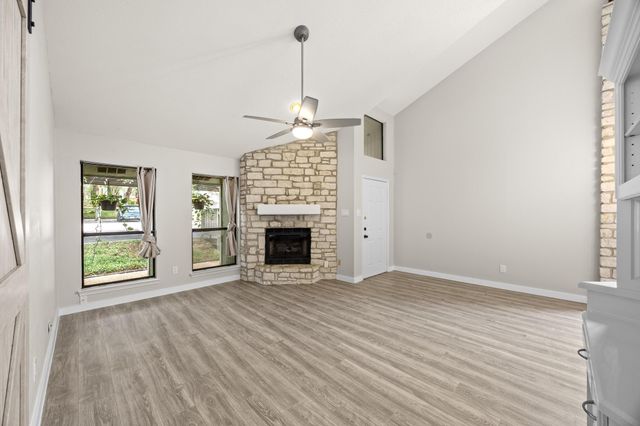 500 Hesters Crossing RD 411, Round Rock, TX 78681