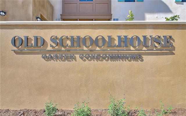 501 W Foothill Boulevard 202, Claremont, CA 91711