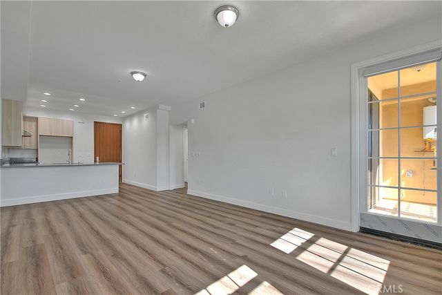 501 W Foothill Boulevard 202, Claremont, CA 91711