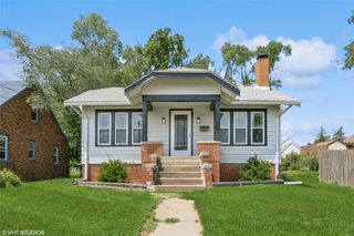 832 4th Street, West Des Moines, IA 50265