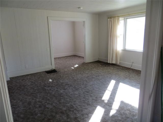 860 10th Street, Marion, IA 52302