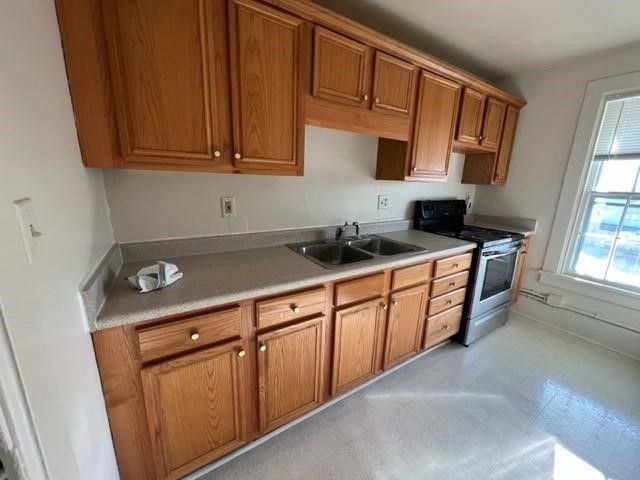 860 10th Street, Marion, IA 52302