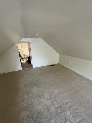 860 10th Street, Marion, IA 52302