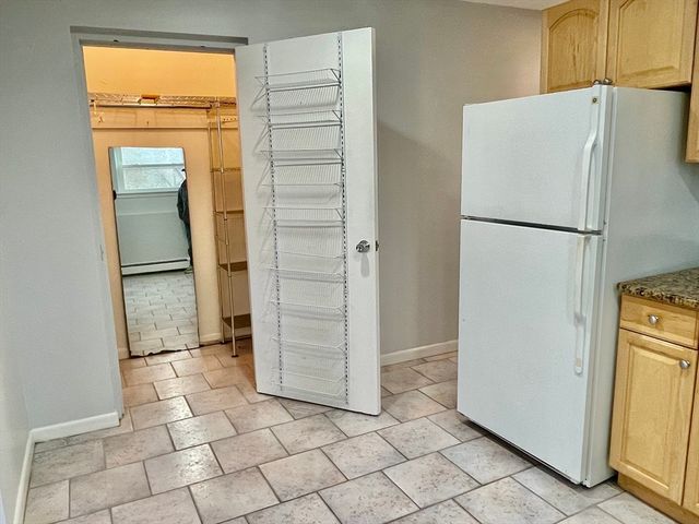 304 College Farm Rd 1, Waltham, MA 02451