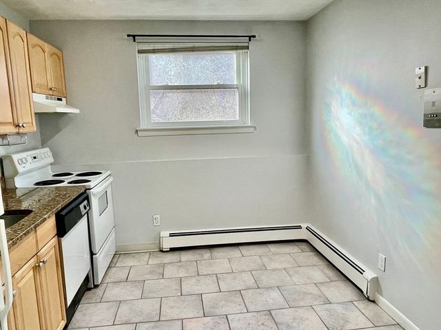 304 College Farm Rd 1, Waltham, MA 02451