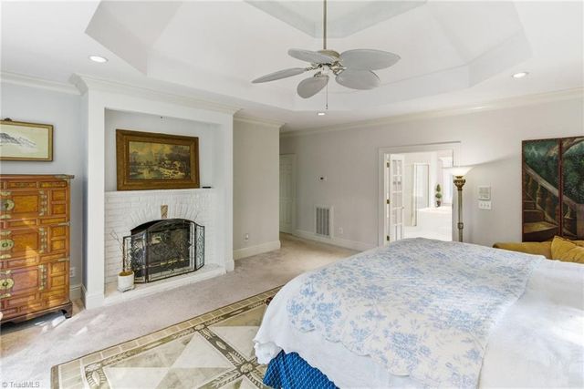 4650 Cherryhill Lane, Winston-salem, NC 27106
