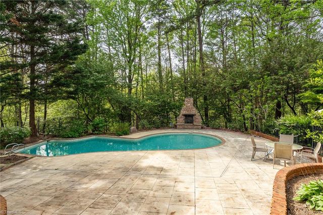 4650 Cherryhill Lane, Winston-salem, NC 27106
