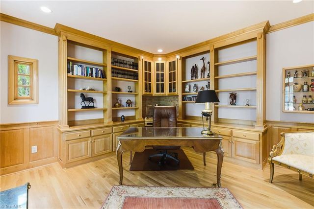 4650 Cherryhill Lane, Winston-salem, NC 27106