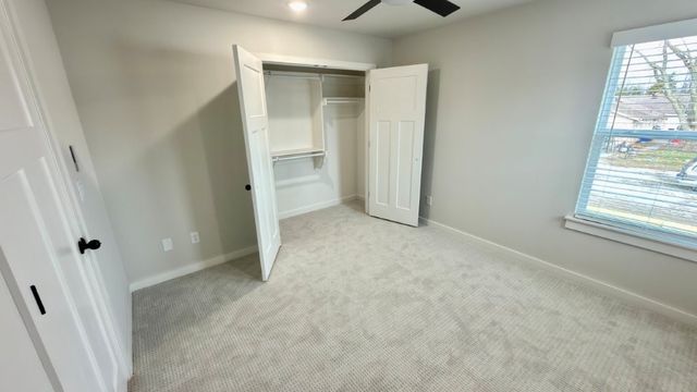 530 Cosmos Street, Centerton, AR 72719