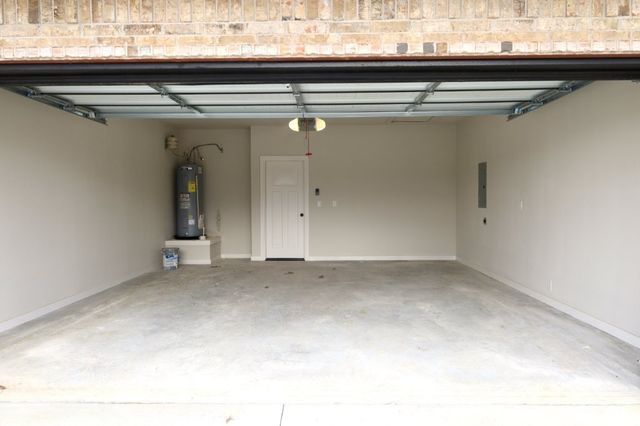 530 Cosmos Street, Centerton, AR 72719