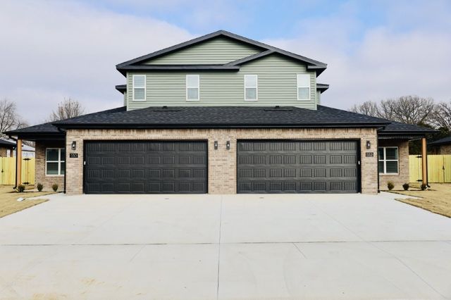 530 Cosmos Street, Centerton, AR 72719