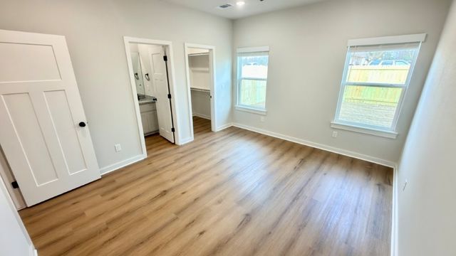 530 Cosmos Street, Centerton, AR 72719