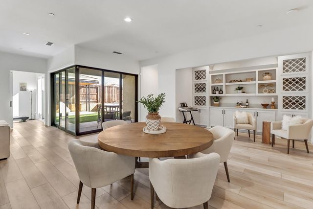 4043 Red Blush Way, Rancho Cordova, CA 95742