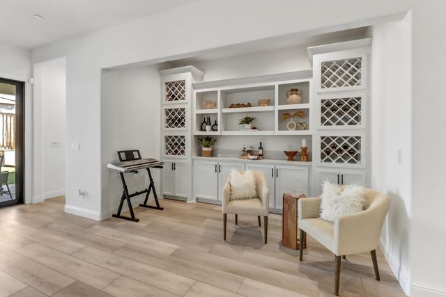 4043 Red Blush Way, Rancho Cordova, CA 95742