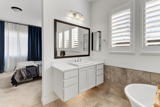 4043 Red Blush Way, Rancho Cordova, CA 95742