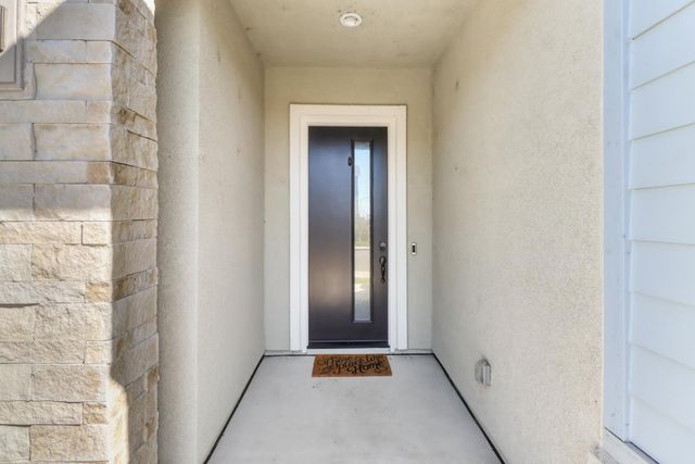 4043 Red Blush Way, Rancho Cordova, CA 95742