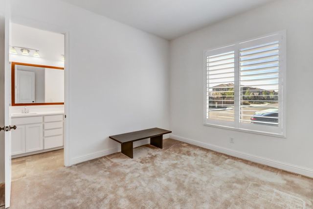 4043 Red Blush Way, Rancho Cordova, CA 95742