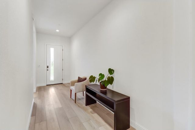 4043 Red Blush Way, Rancho Cordova, CA 95742