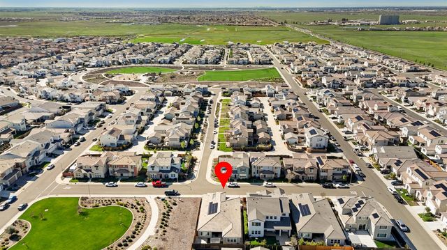 4043 Red Blush Way, Rancho Cordova, CA 95742