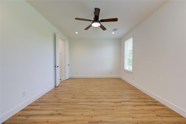 2710 Noble Street, Houston, TX 77026