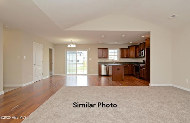 410 Montgomery Drive, Jacksonville, NC 28546
