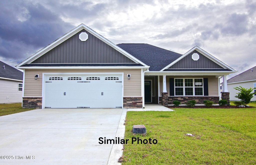 410 Montgomery Drive, Jacksonville, NC 28546