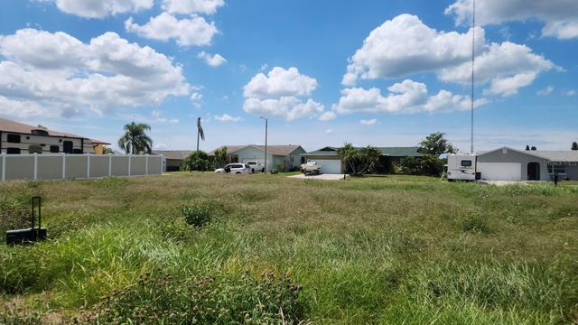 3143 JACKSON DRIVE, Holiday, FL 34691