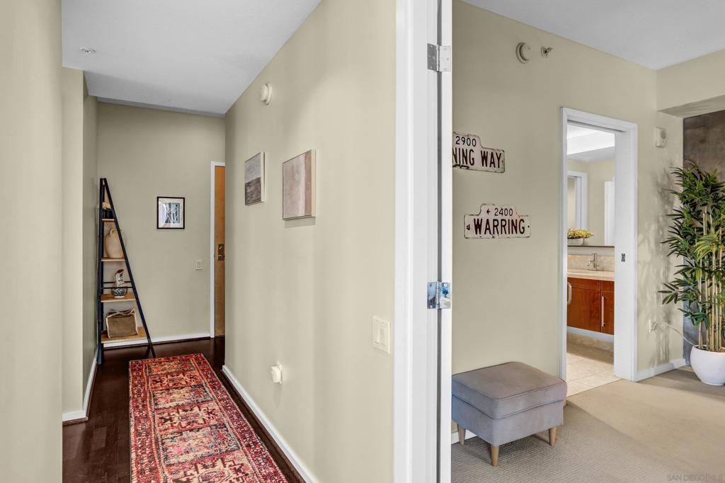 Image 20 of property listing at 321 10th Ave 907, San Diego, CA 92101