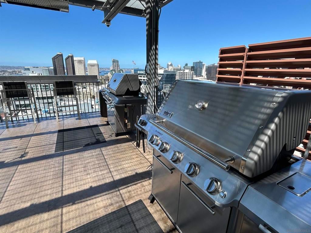 Image 37 of property listing at 321 10th Ave 907, San Diego, CA 92101