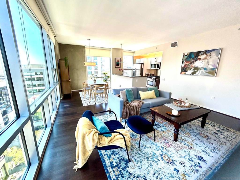 Image 9 of property listing at 321 10th Ave 907, San Diego, CA 92101