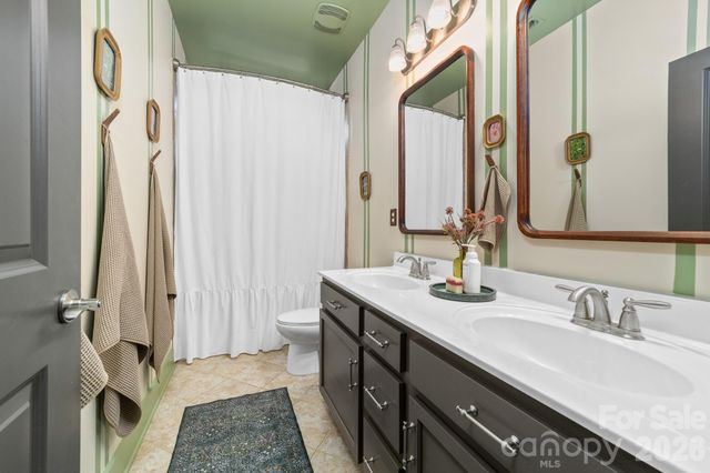 533 Academy Street, Mcadenville, NC 28101