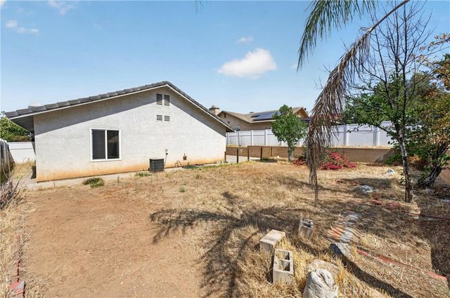 12420 Yuma Court, Moreno Valley, CA 92557