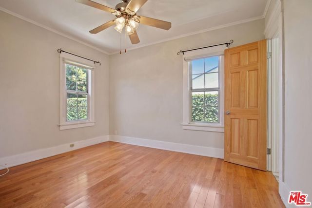 3701 4th Avenue, Los Angeles, CA 90018